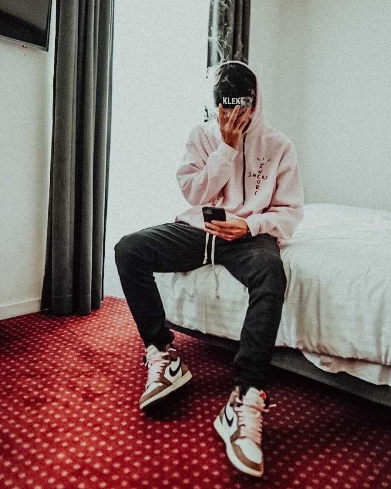 HWL "Travis AJ1 Dark Mocha" Hoodie (Light Pink)